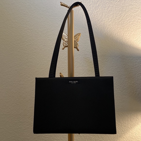 kate spade Handbags - Kate Spade New York Vintage 90s Black Sam Shoulder Bag